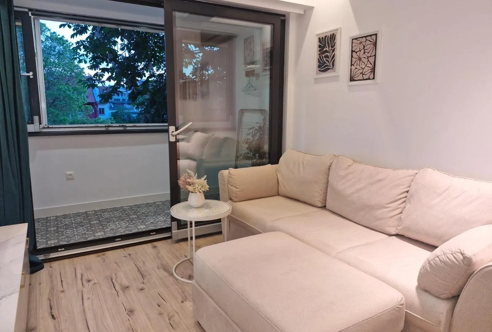 Apartment Marbel - Designer Retreat With Free Parking Burgas City 0*,